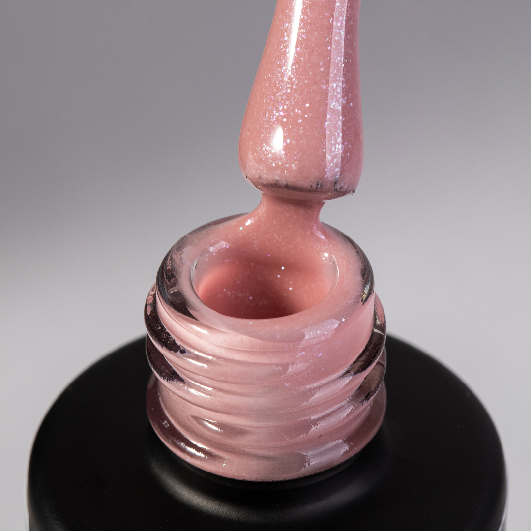 Камуфлирующая база Outfit №4 Glam, 8 мл