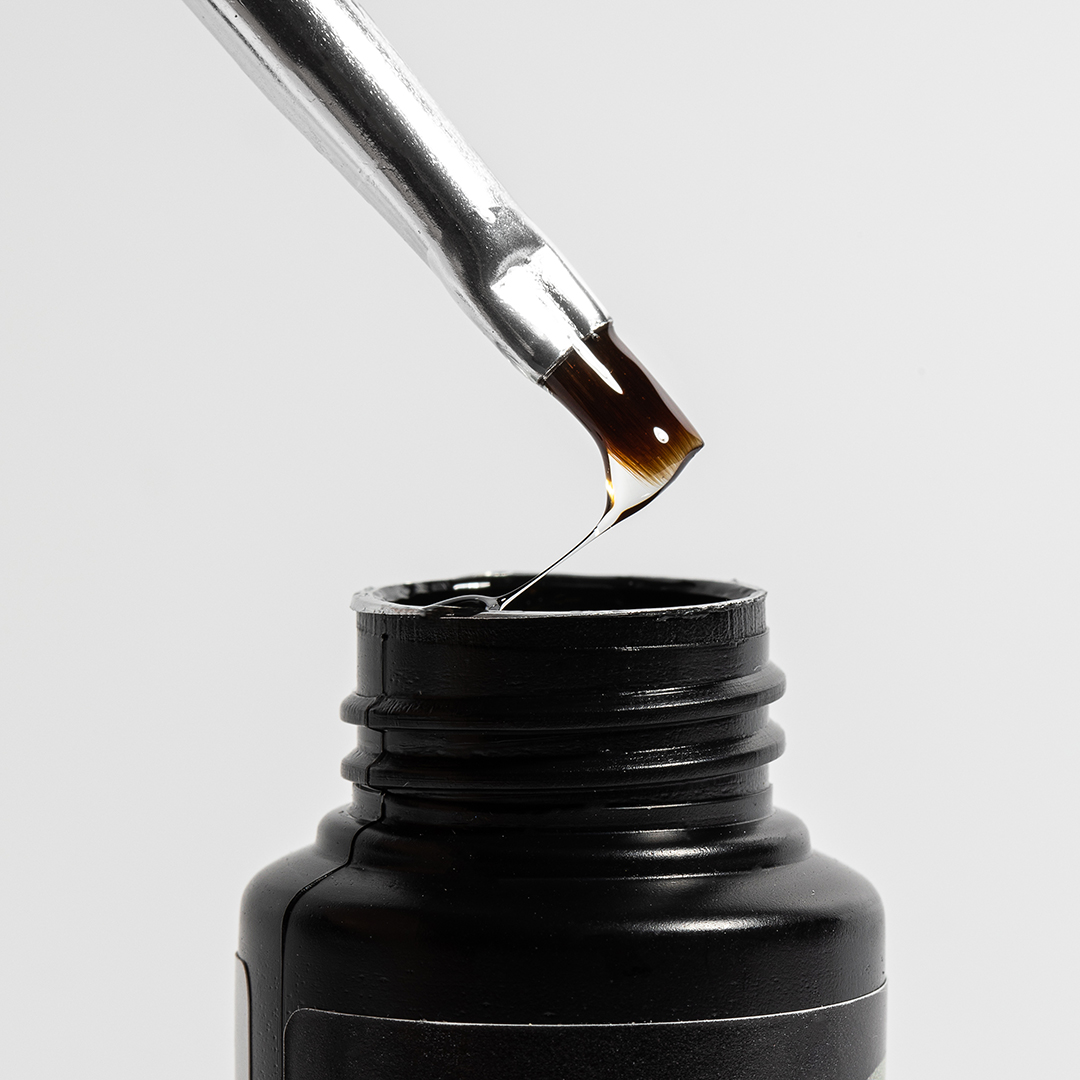 Titanium Strong Base PN база для гель-лака, средняя вязкость 30 мл