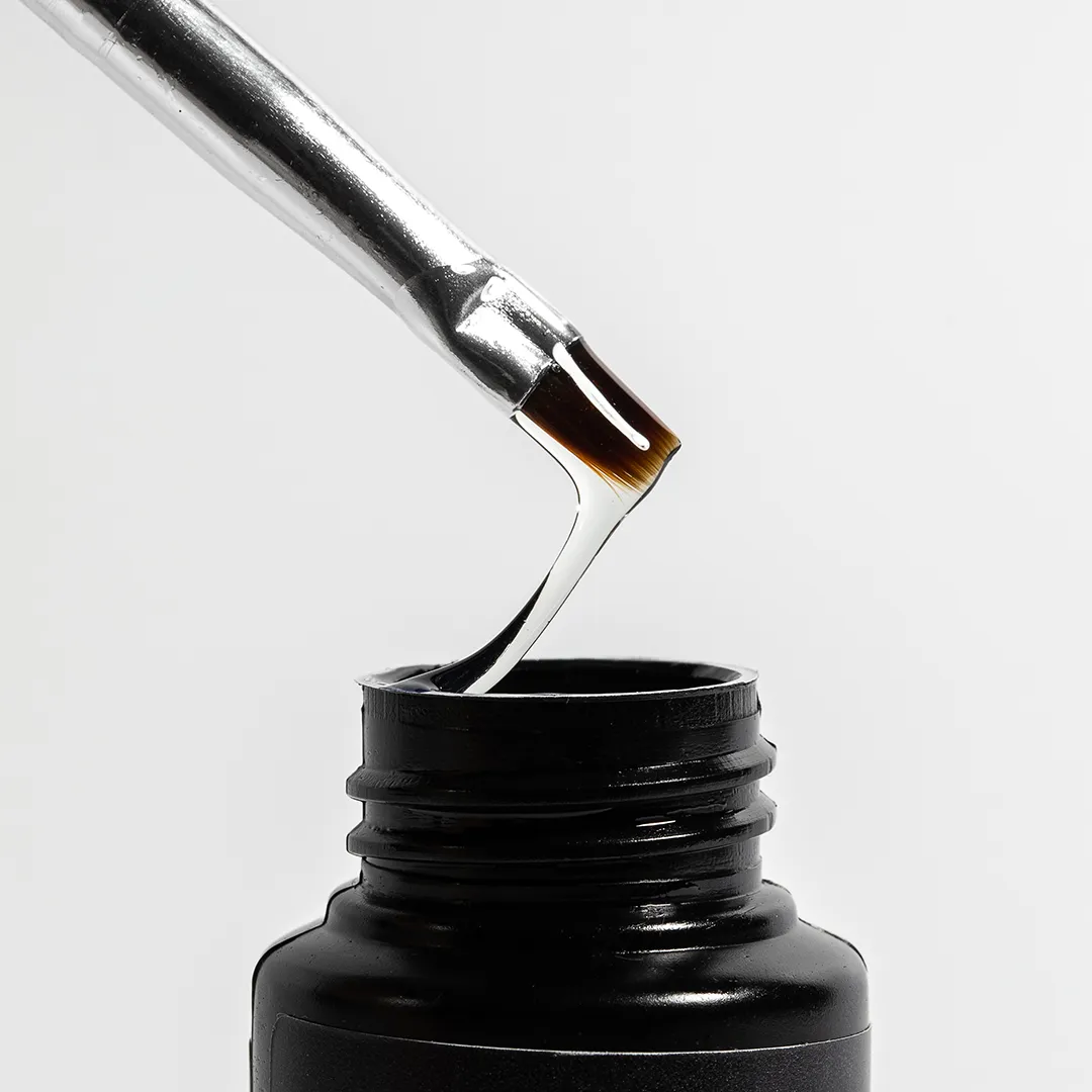 Adaptive Cold Base PN холодная база для сильно поврежденных ногтей 100 мл