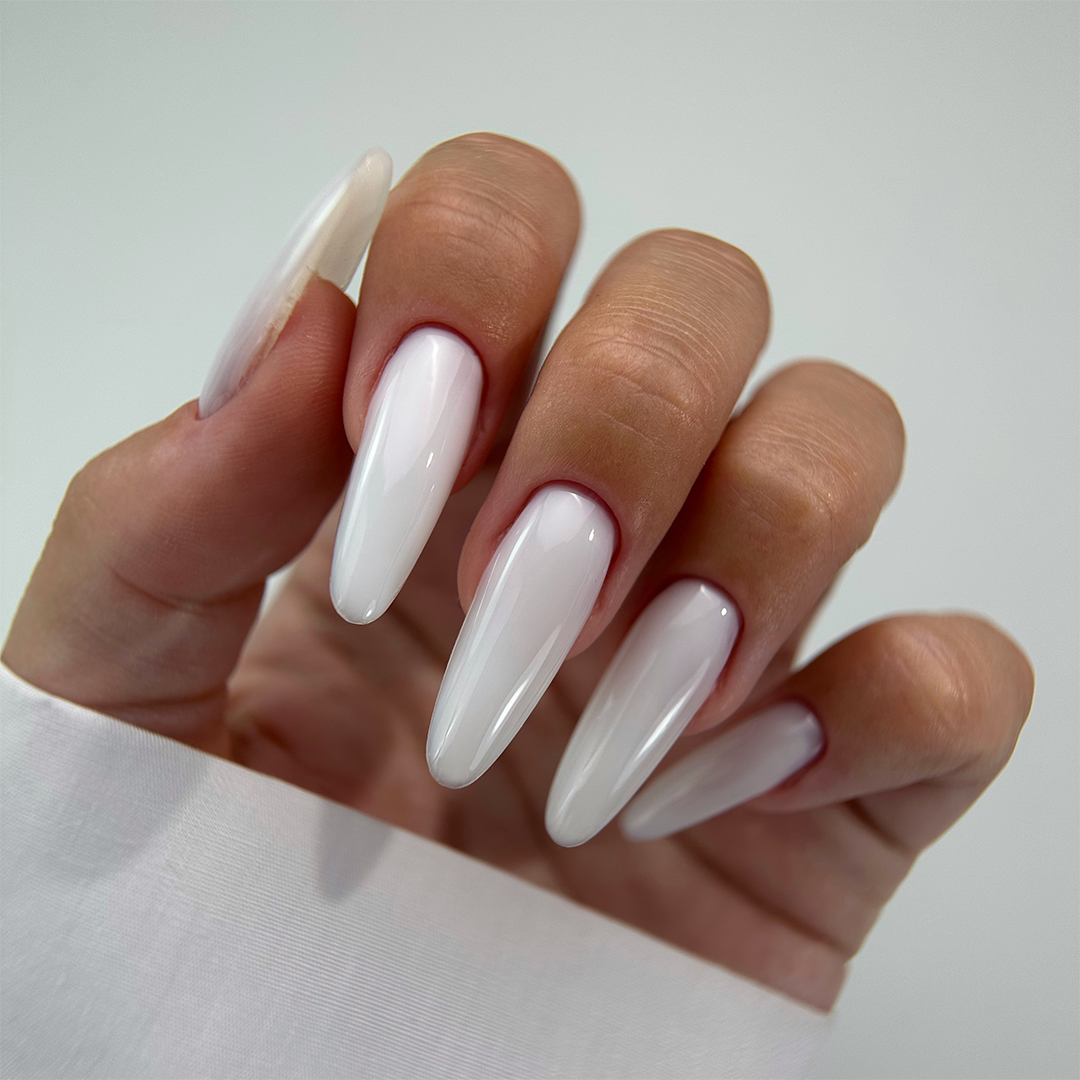Smart Gel Pure Milk молочно-белый гель 15 гр
