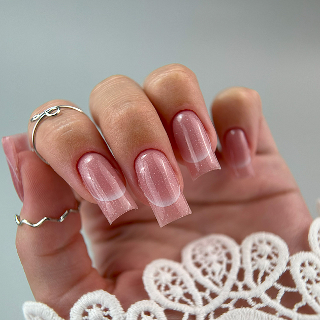 Камуфлирующая база Outfit №4 Glam, 8 мл