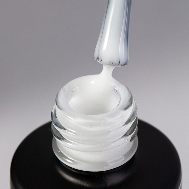 Камуфлирующая база Outfit №1 White, 12 мл, PN