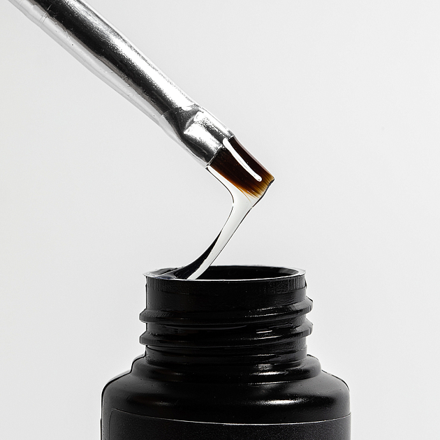 Adaptive Cold Base PN холодная база для сильно поврежденных ногтей 30 мл